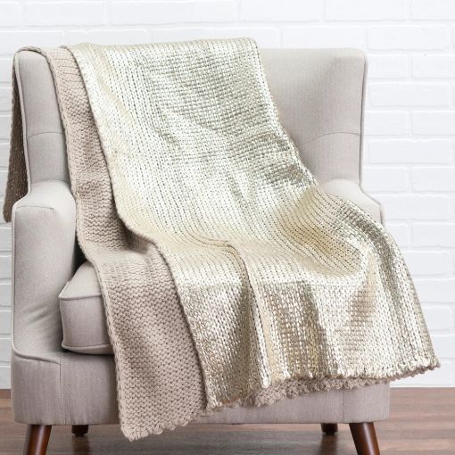 Piper Throw by Cloud 9