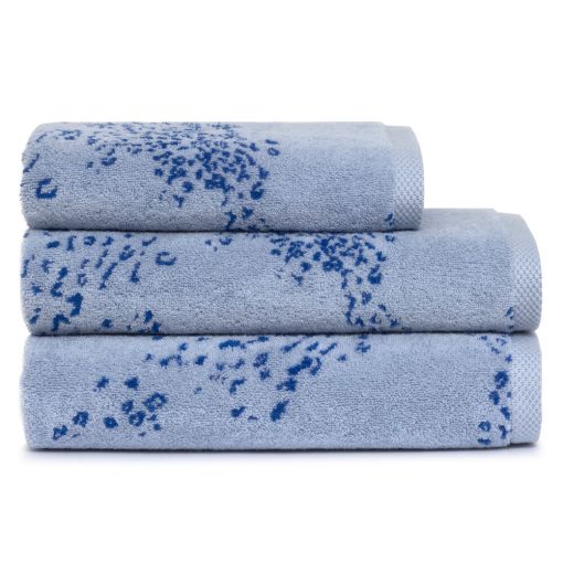 Ecumes by Yves Delorme Towel