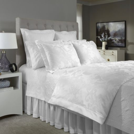 Darian by Home Treasures