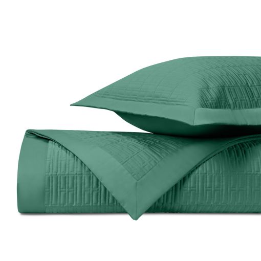 Sydney by Home Treasures Quilting Coverlet