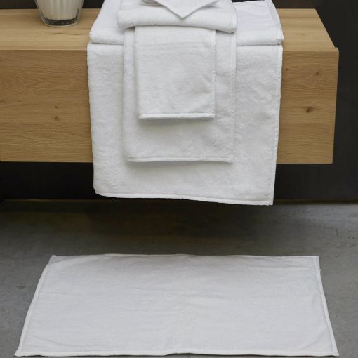 Classic Plain Terry with Percale Border by Signoria Firenze