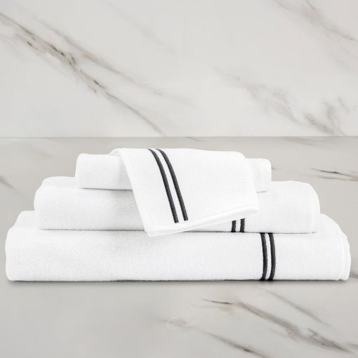 Classic Towel by Frette