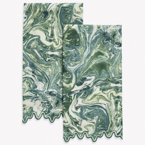 Balthazar Guest Towel by Matouk