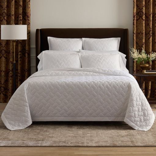 Palatino Quilt by Sferra
