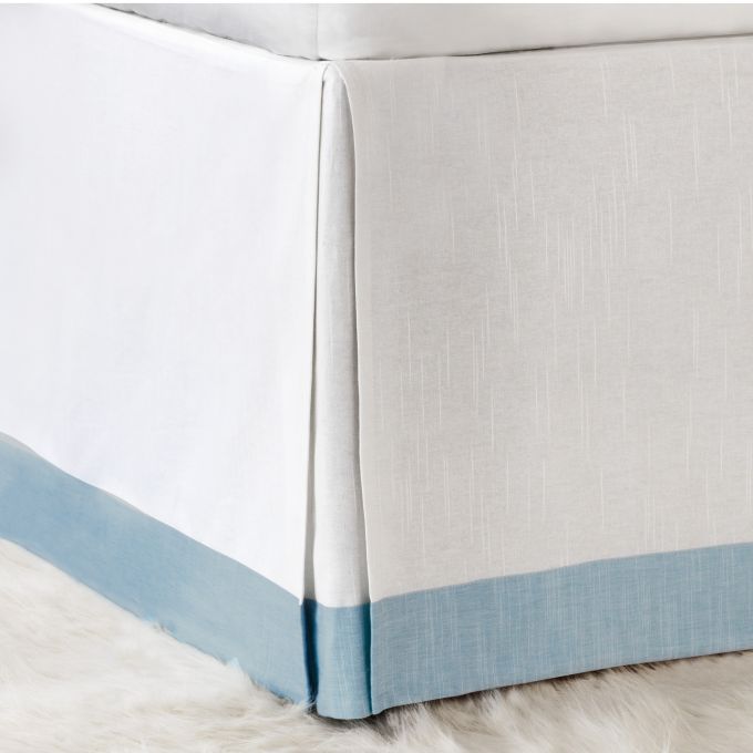 Bedskirt - Sky/White