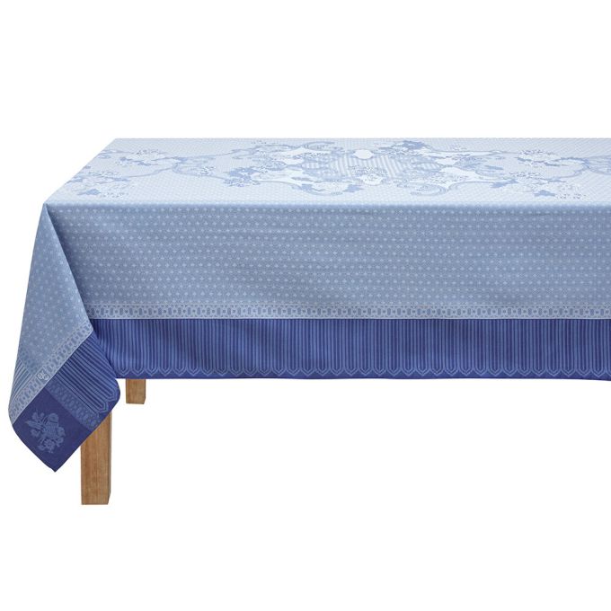 Promenade Impériale Coated by Le Jacquard Francais Coated