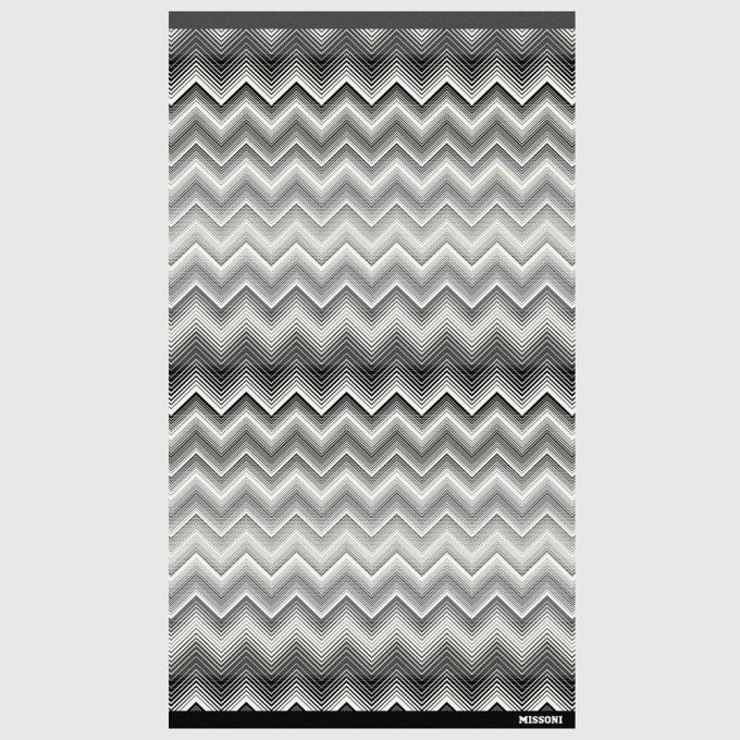 601 - Black/White