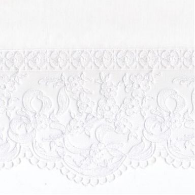 01/01 White/White
