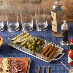 Trays & Platters by Match