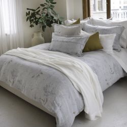 Bedding By St. Geneve