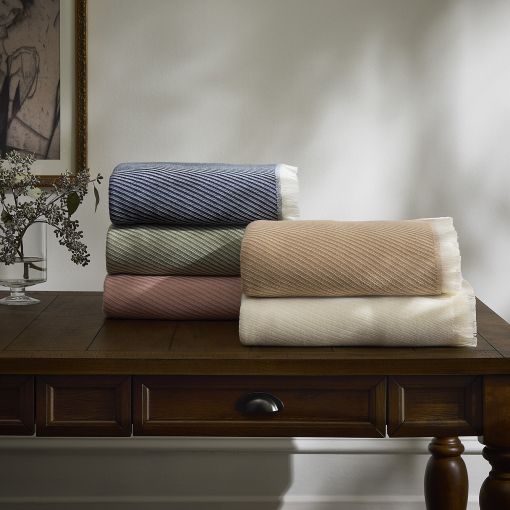 Sferra Blankets & Throws