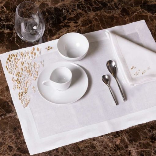 Table Linens by DEA Luxury Linens